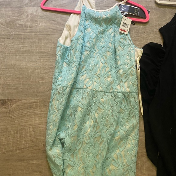 Dresses all different brands most are size small some medium and few large - Picture 8 of 11